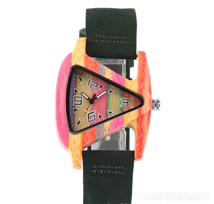 Nouveau en bois quartz montre De Mode couleur numérique numérique caractère triangle cadran