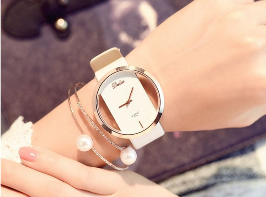 Montre creuse pour dames