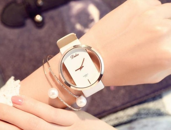 Montre creuse pour dames